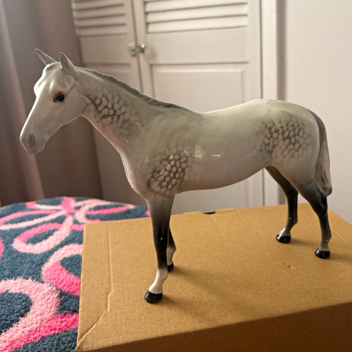 Beswick grey horse ceramic - beswick,