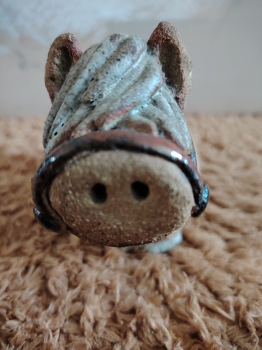 Small unglazed pottery - unglazed,