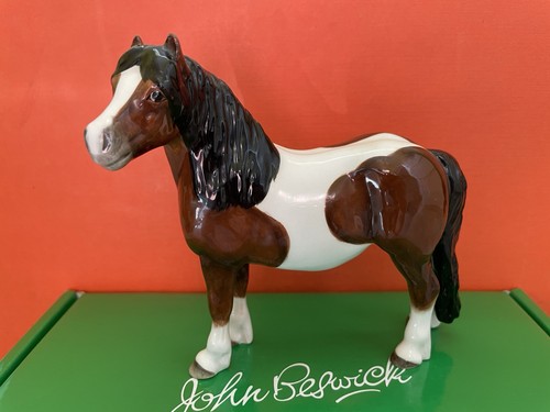 John beswick skewbald cob - john,