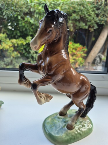 Beswick model 1014 greddington - beswick,