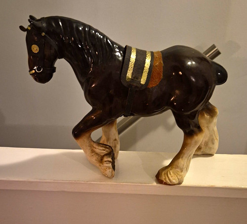 Black ceramic horse - black,
