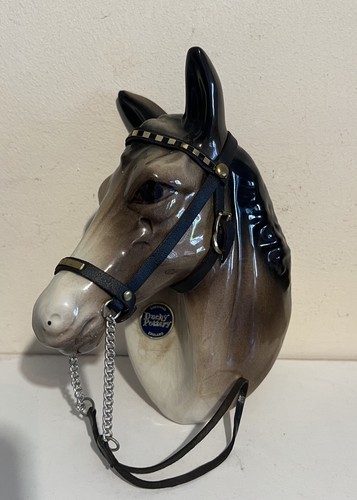 Duchy pottery horse head - duchy,